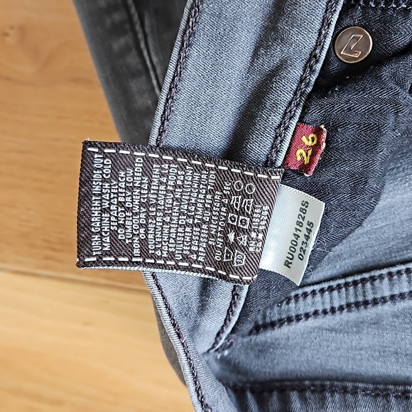 7FAM Gwenevere Skinny Jeans in Grey, Size 26 - Picture 6 of 16